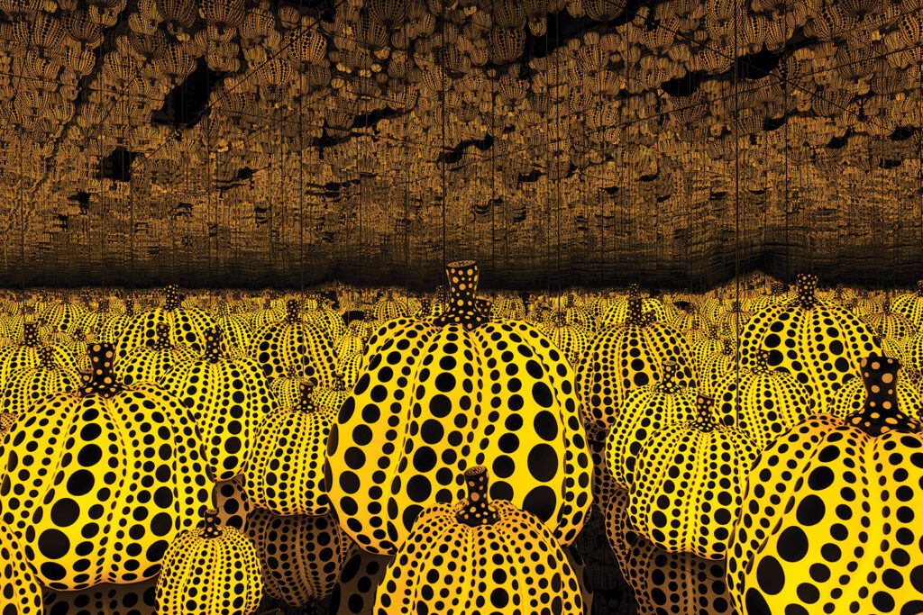 All the Eternal Love I Have for the Pumpkins 2016. Yayoi Kusama 01 copy