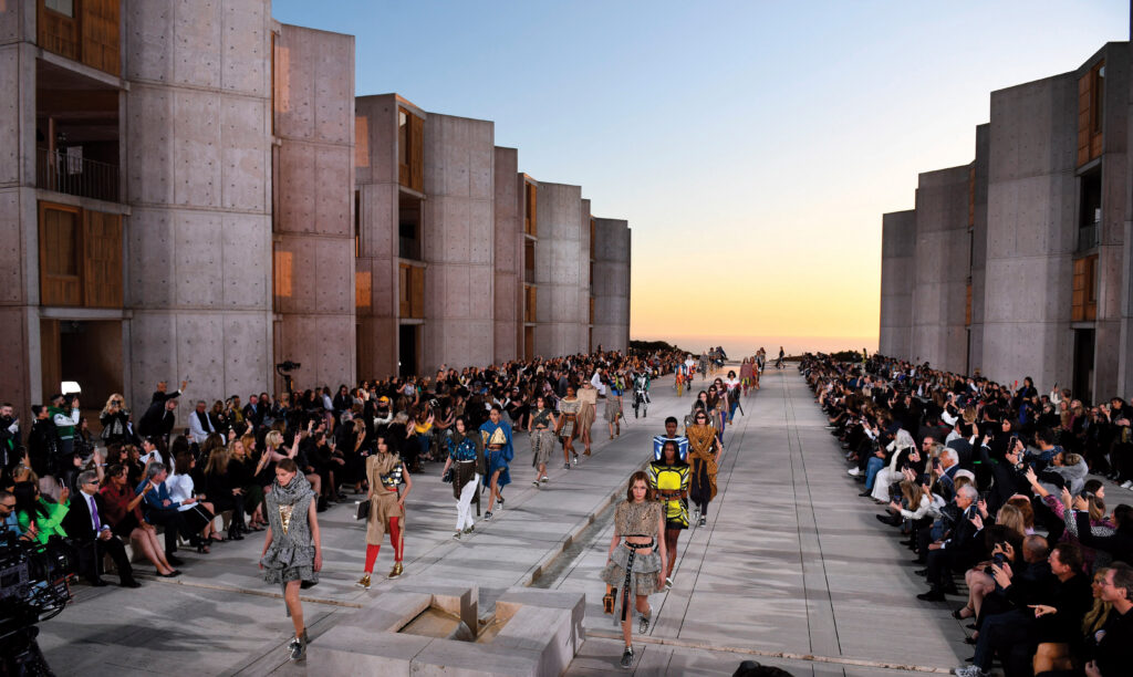 TOPSHOT FASHION US VUITTON