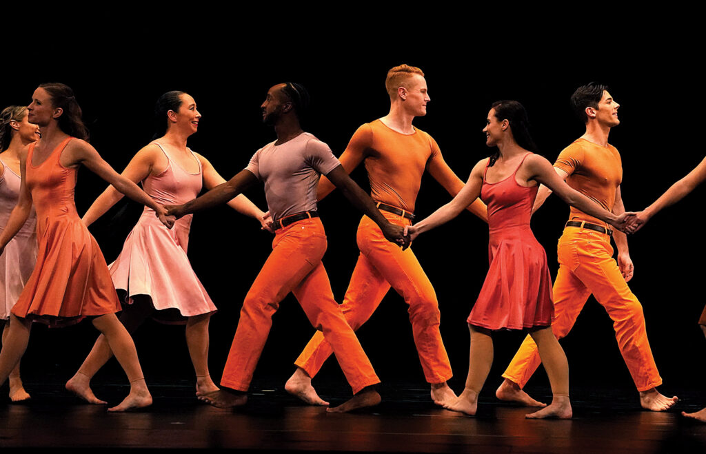 US ENTERTAINMENT dance
