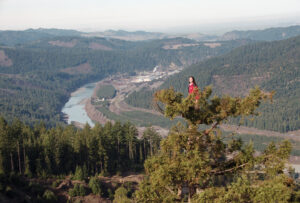To Protect California Thousand Years Old Redwoods, Young Model Julia Hill, 24 Years Old, Lives Since