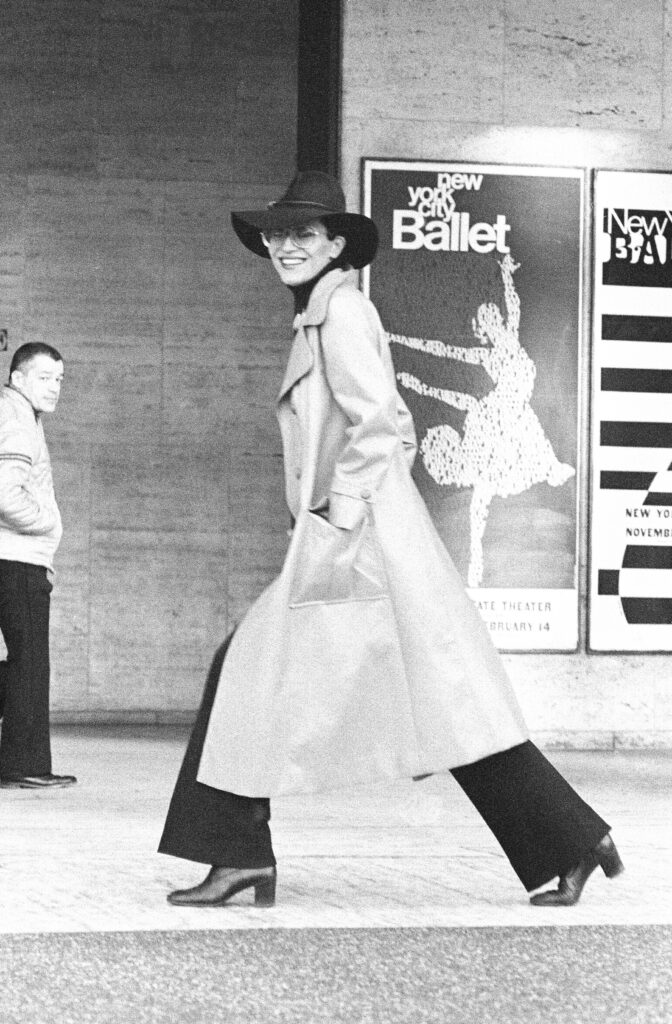 Elsa Peretti On A Street
