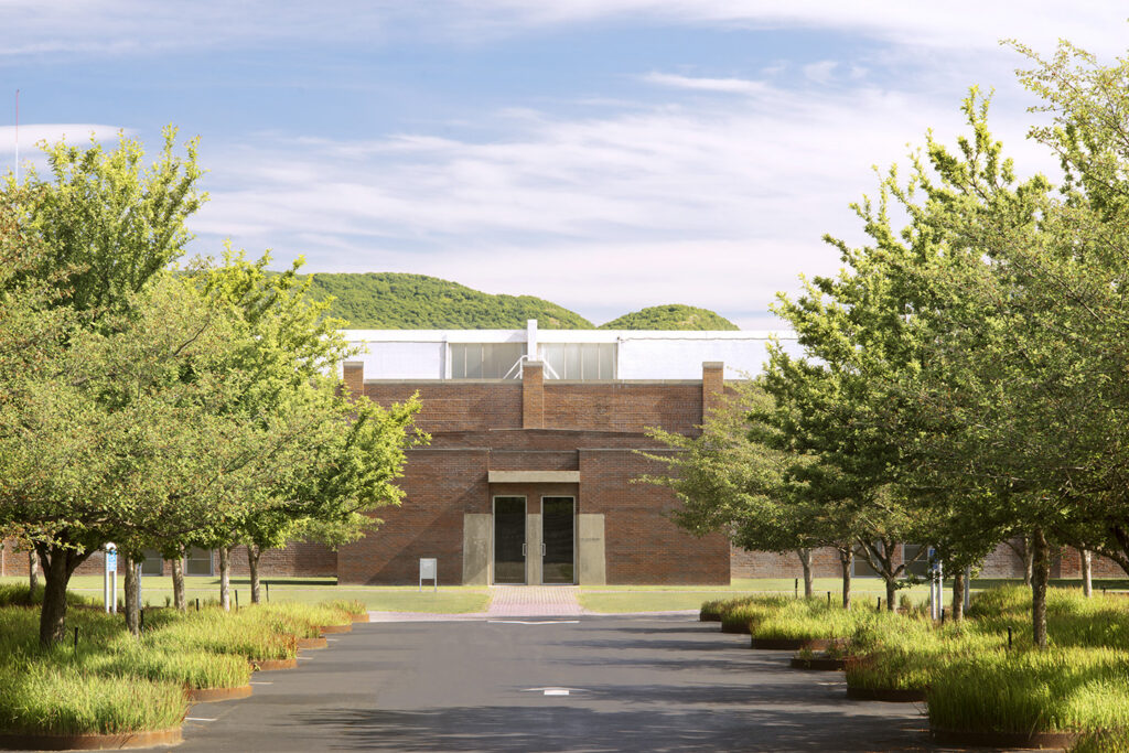 Beacon exterior shot 15 photo bill jacobson june 2016 copy