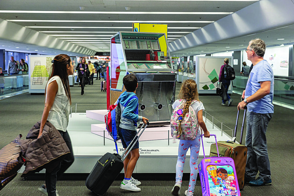 Feature: Making Connections Top 9 Airports, SAN FRANCISCO, CALIFORNIA | Issue
